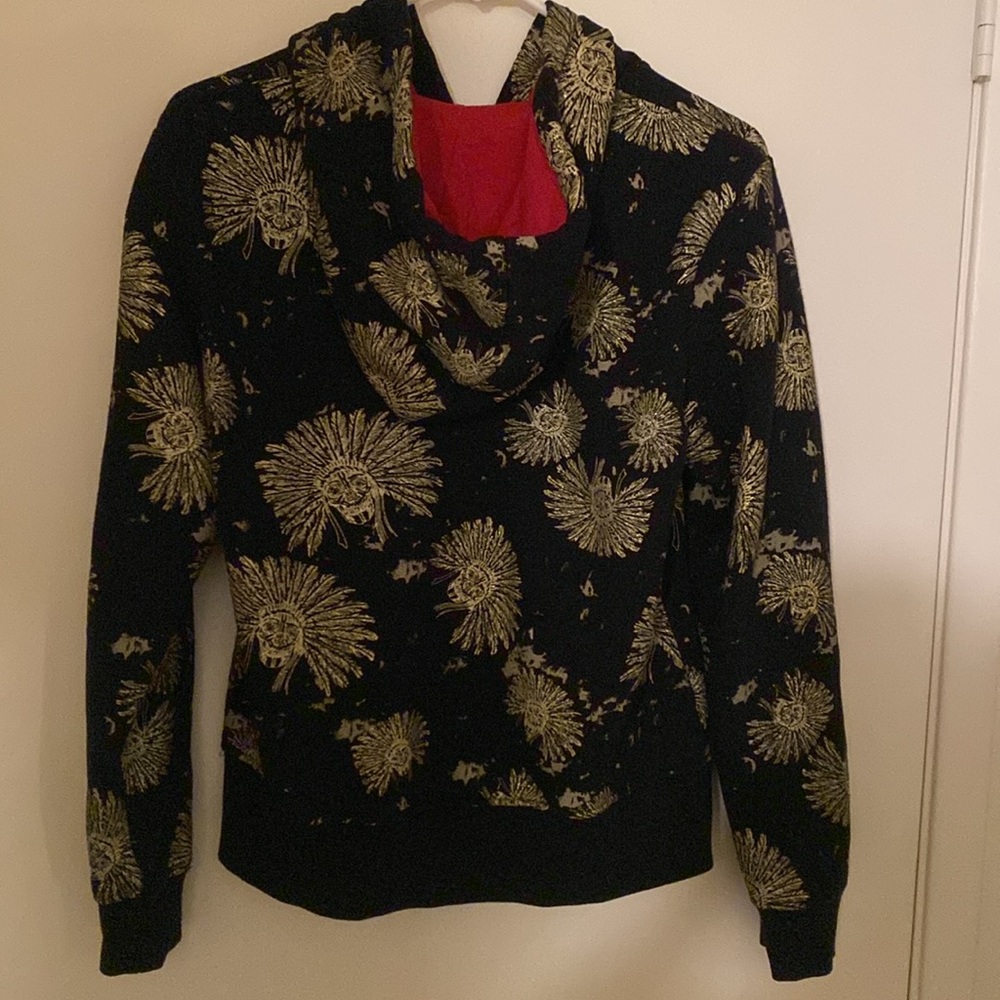 Avirex vintage skull black/gold hoodie size men’s large. - Picture 3 of 6
